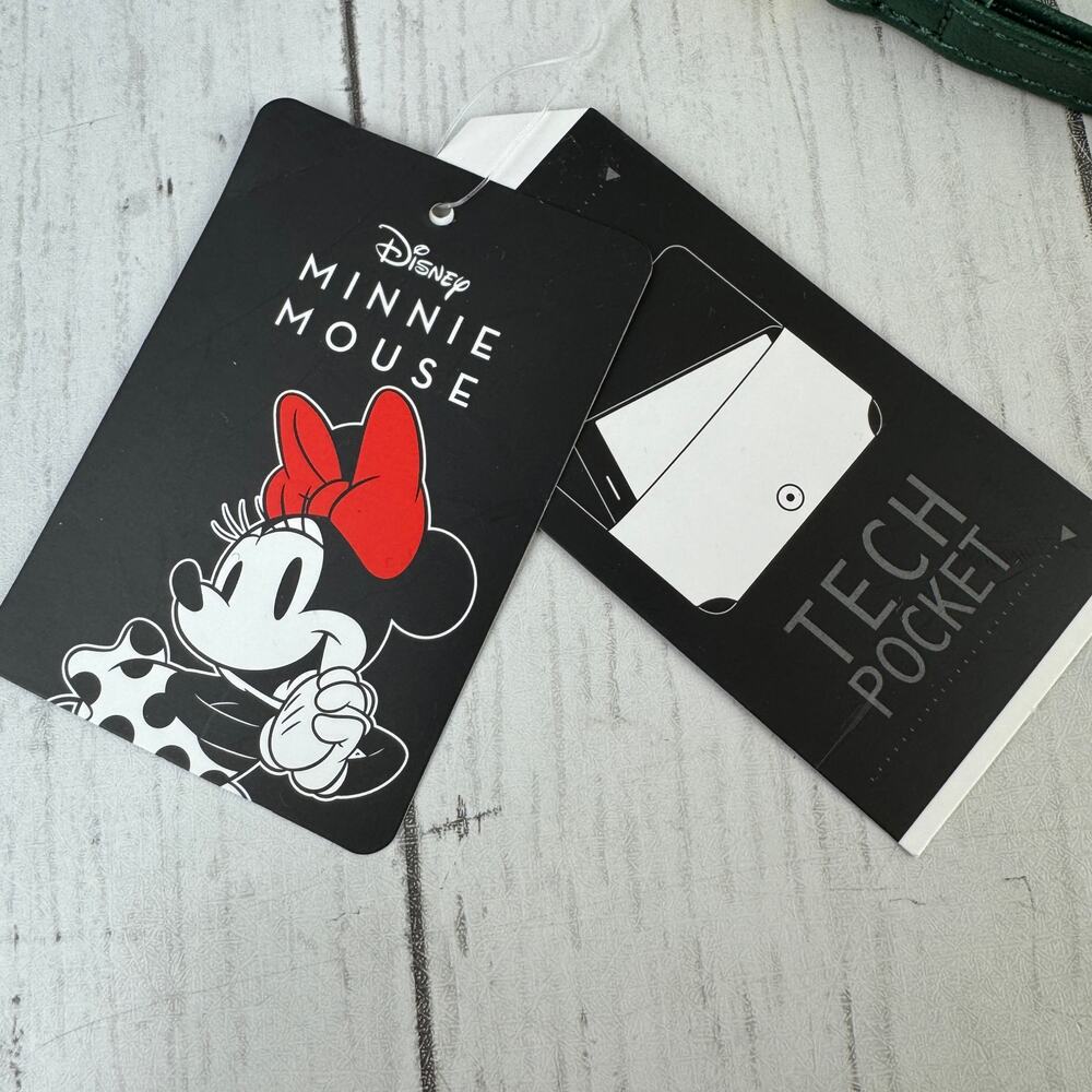 NWT Disney's Minnie Mouse Green Velvet Ears & Metallic Bow Tech Wristlet Wallet - Picture 3 of 6